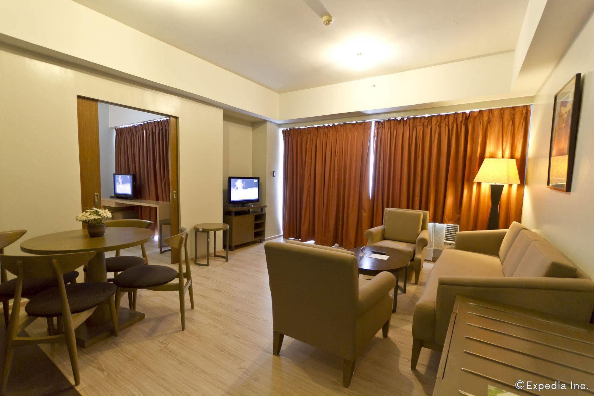 La Mirada Hotel Cebu Εξωτερικό φωτογραφία